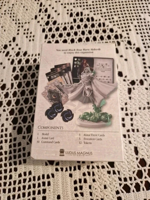 Black Rose Wars: Rebirth - caja ROTAS + Jukas - Inglés – photo 5
